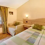 Apartman Aris Palipert *