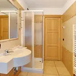 Aris Palipert Apartman