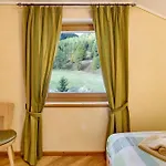 Aris Palipert Apartman *