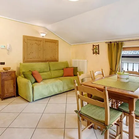 Apartment Aris Palipert